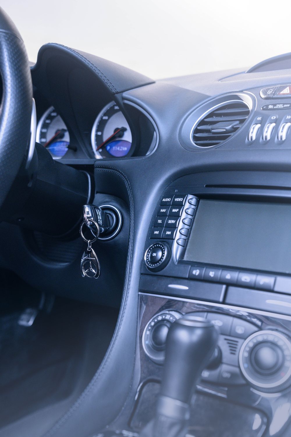 Schlüsselanhänger mit Clublogo und Einkauf-Chip – Mercedes-Benz SL