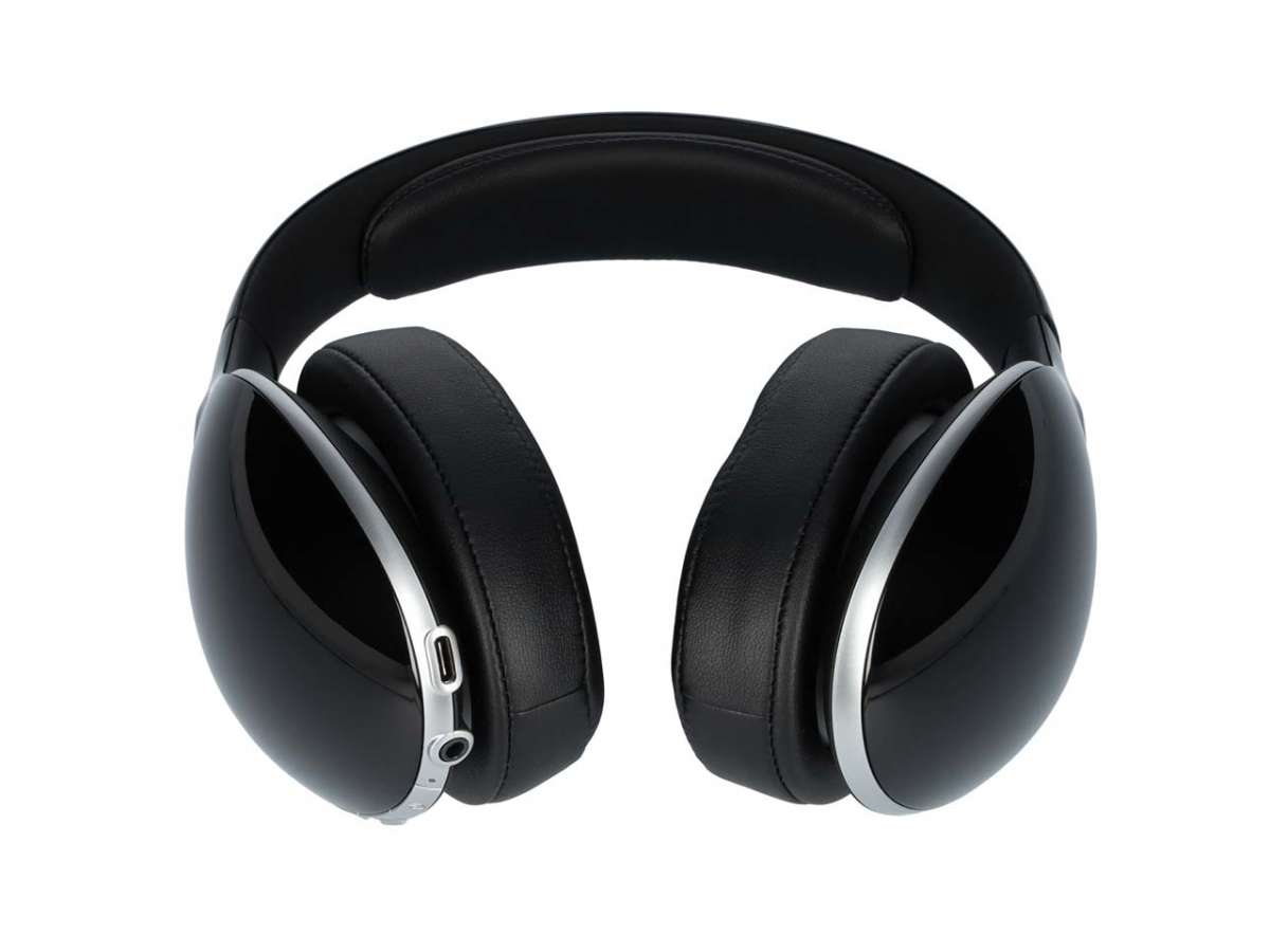 Mercedes-Benz Over-Ear Noise Canceling Headphones in Glossy Black | Mercedes -Benz Classic Store