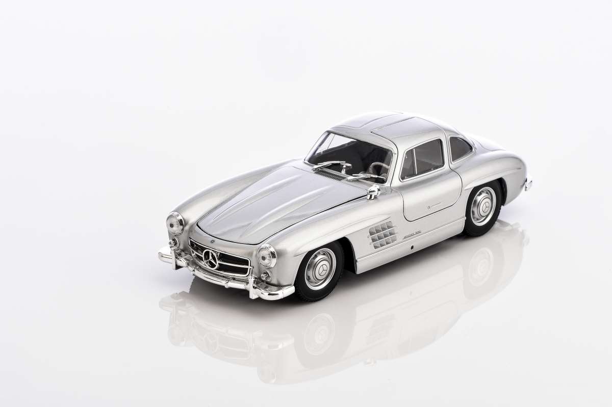 Mercedes 300s toy car online